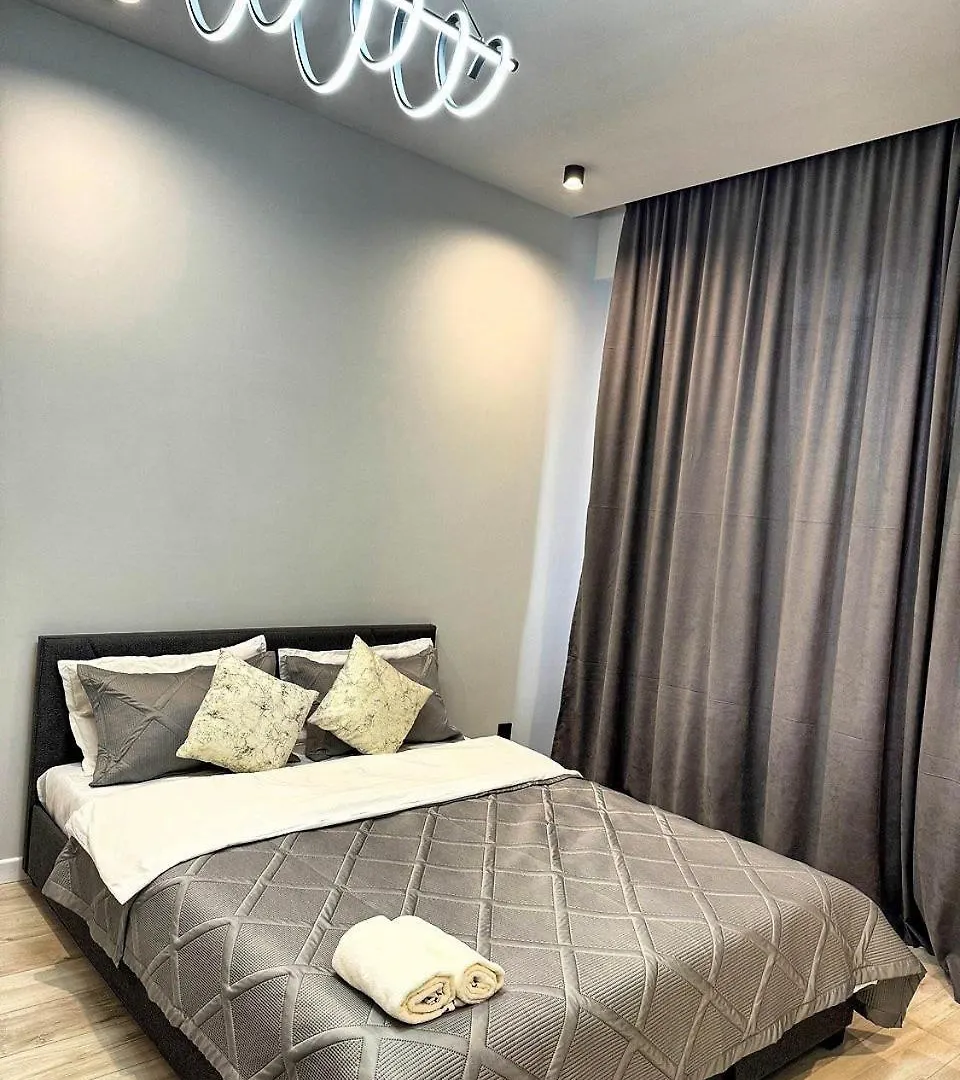Однокомнатная Уютная Квартира, С Роскошным Ремонтам Рядом С Трц Grand Park Almaty Apartment